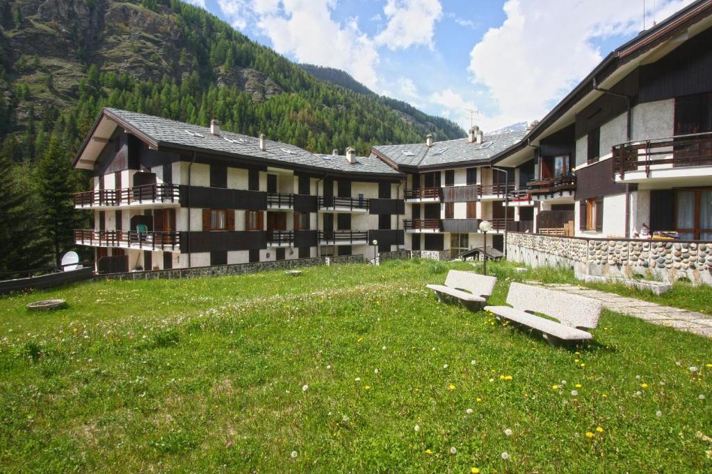 Champoluc Apartment Quarto foto